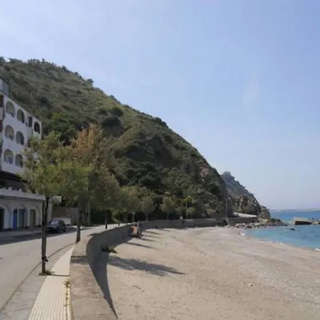 Appartement San Gregorio Capo dʼOrlando